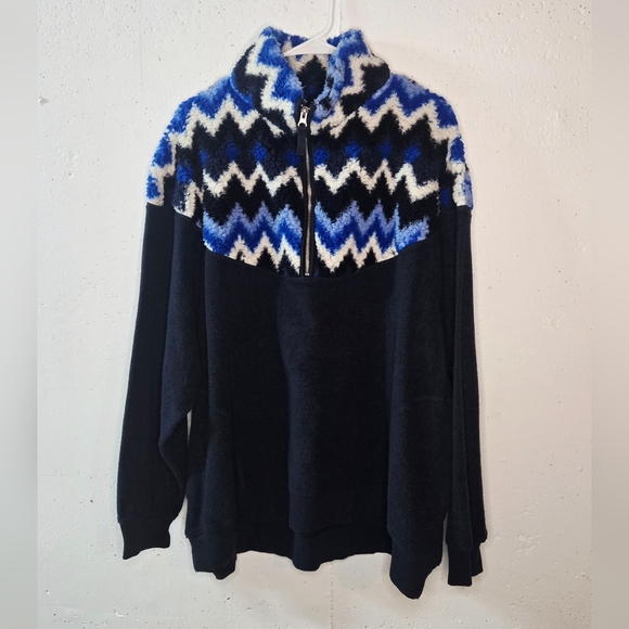 Aerie Blue Chevron Pullover - Picture 1 of 7